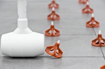 Винтовая система выравнивания плитки (крышка многоразовая 100 шт)